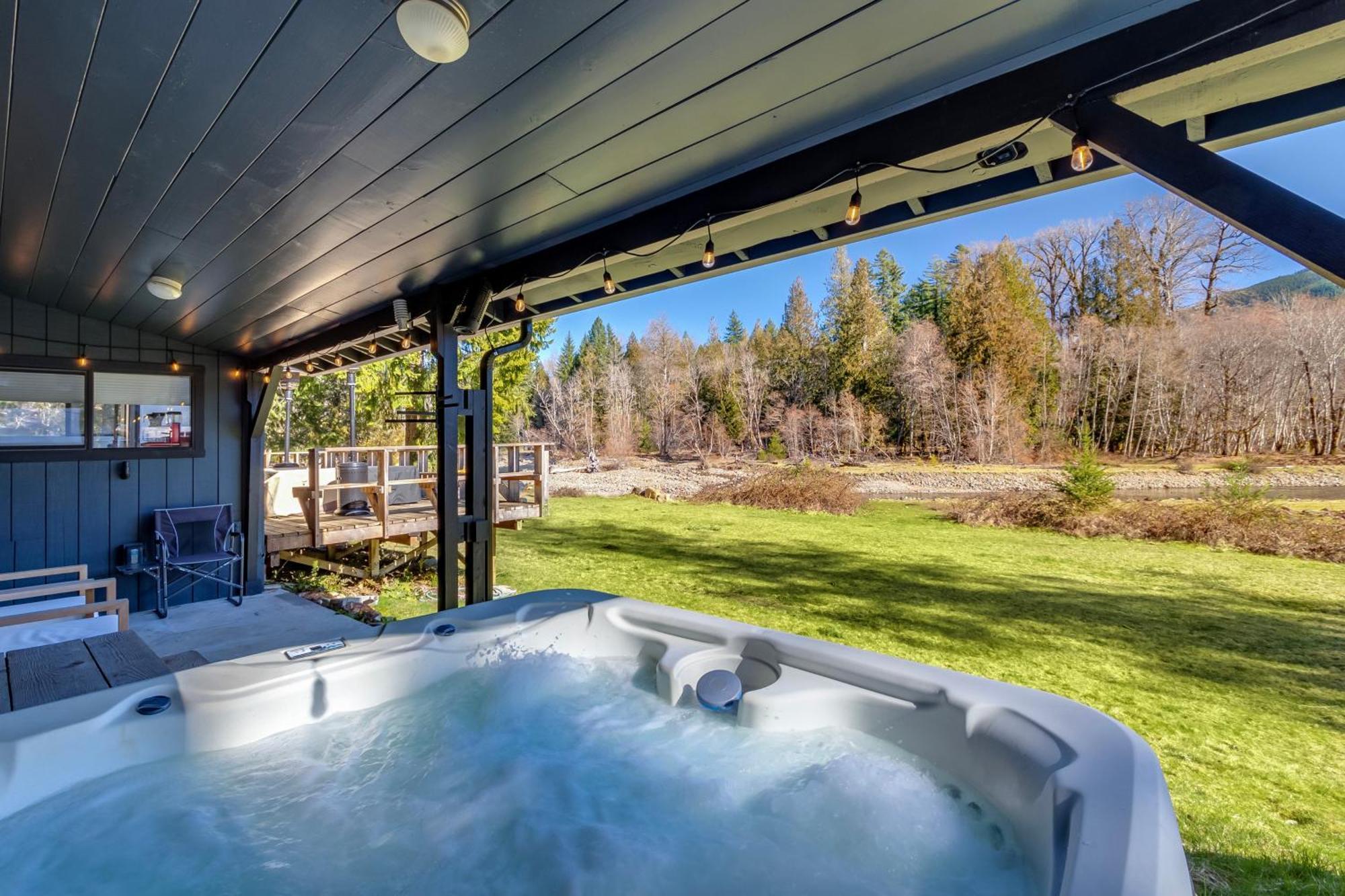 Waterfront Cabin At White Pass And Mount Rainier National Park パックウッド エクステリア 写真